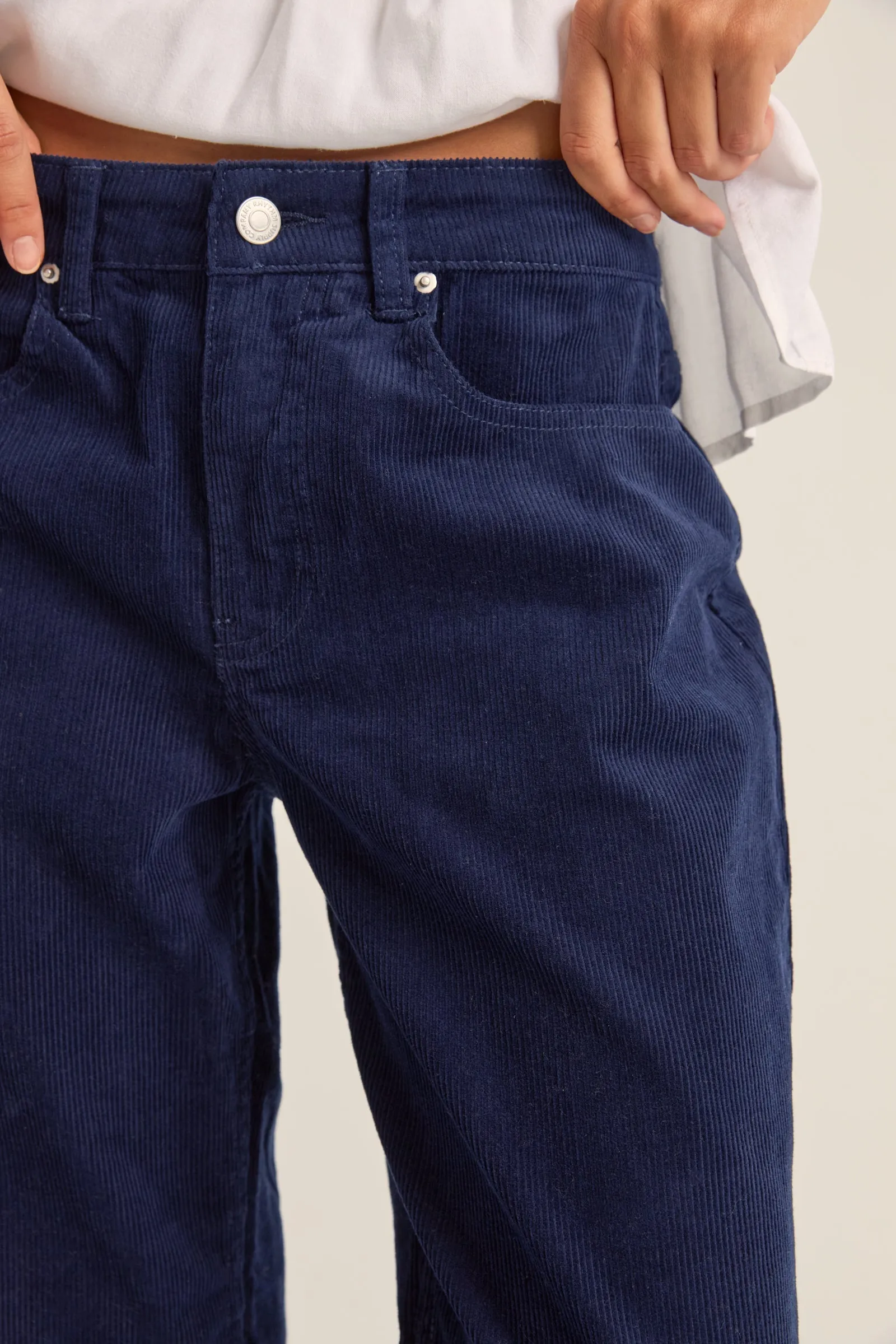 Lula Low Rise Pant Navy